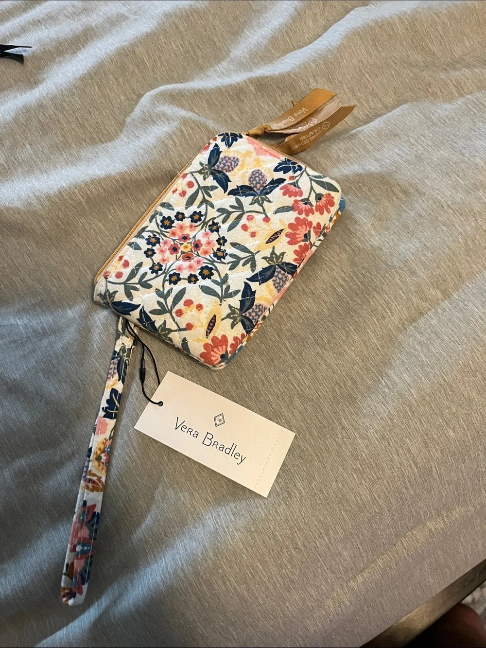 Vera Bradley Floral Zip Wristlet in Cream, Navy & Coral